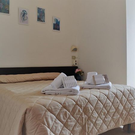 Hotel Sonne Rimini Esterno foto